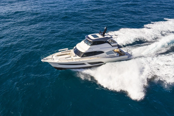 64 Sports Motor Yacht Series II